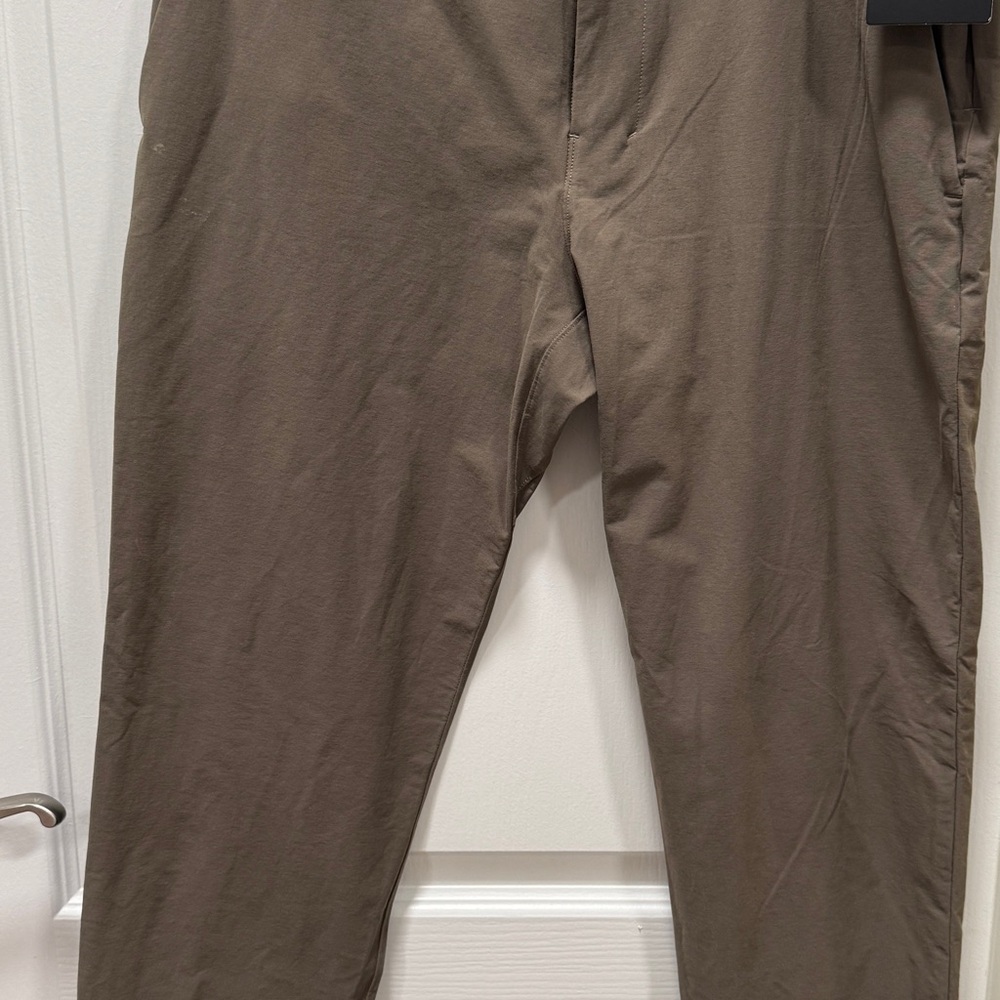 lululemon athletica Men's Brown Performance ABC Trouser 32x32